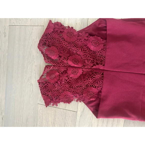Lulus Burgundy Lace Open Shoulder Bodycon Mini Dress Medium - Picture 4 of 9